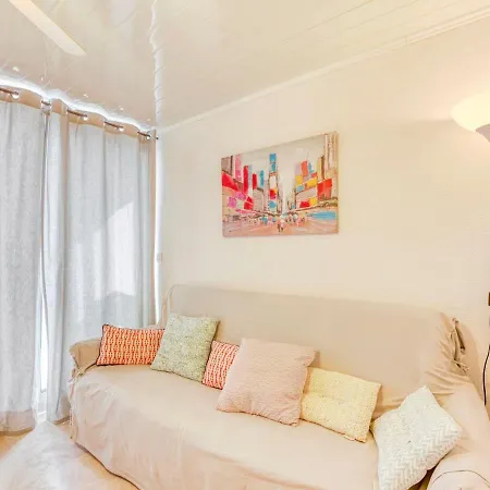 Apartmán Les Portes De La By Interhome