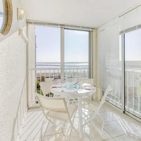 Apartmán Les Portes De La By Interhome *